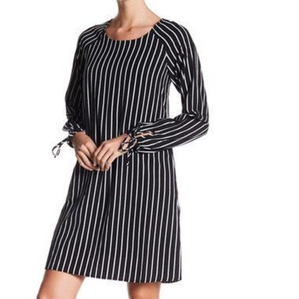 Bobeau Pin Striped Long Tie Sleeve Mini Above Knee Shift Dress Chic XS Womens